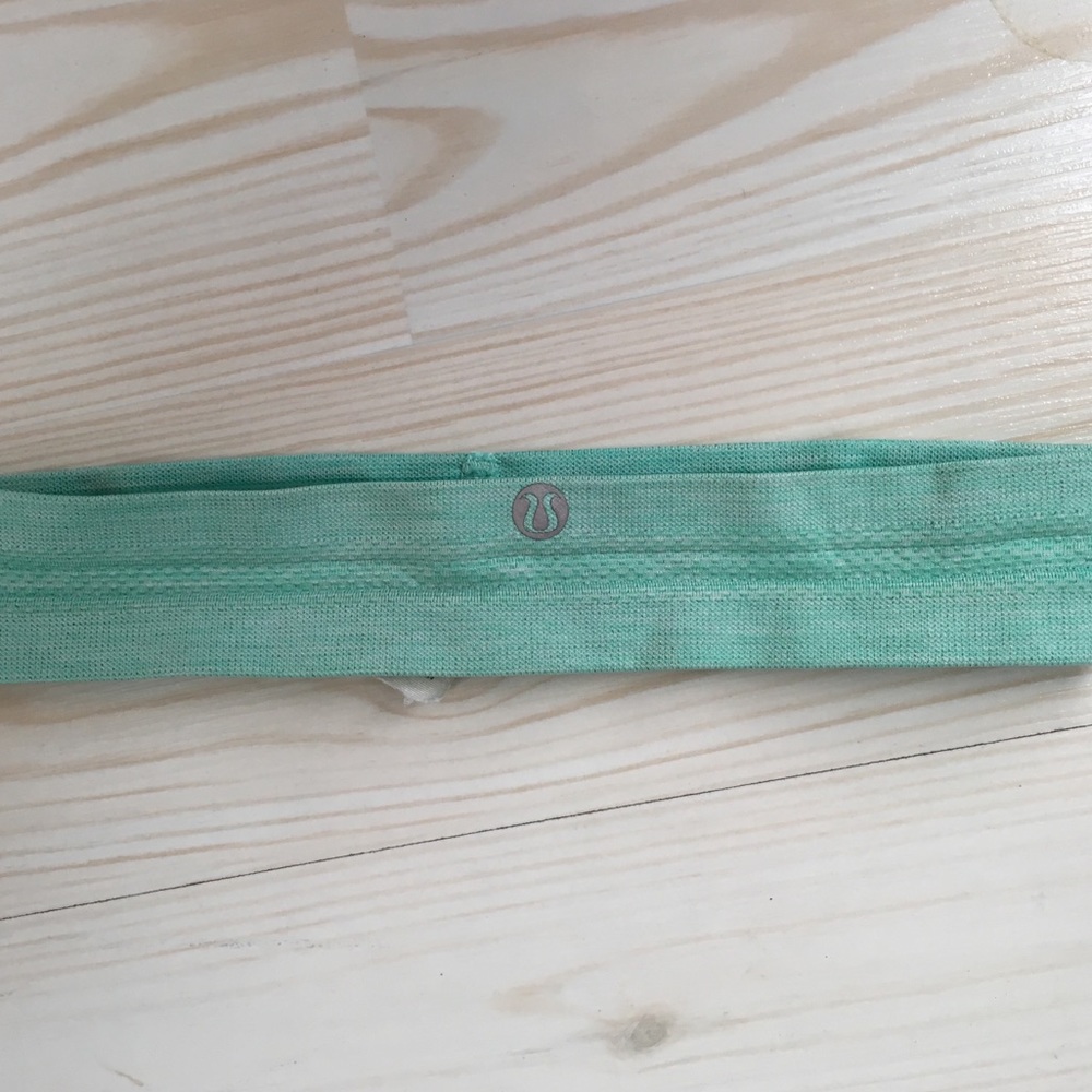 Lululemon headband
